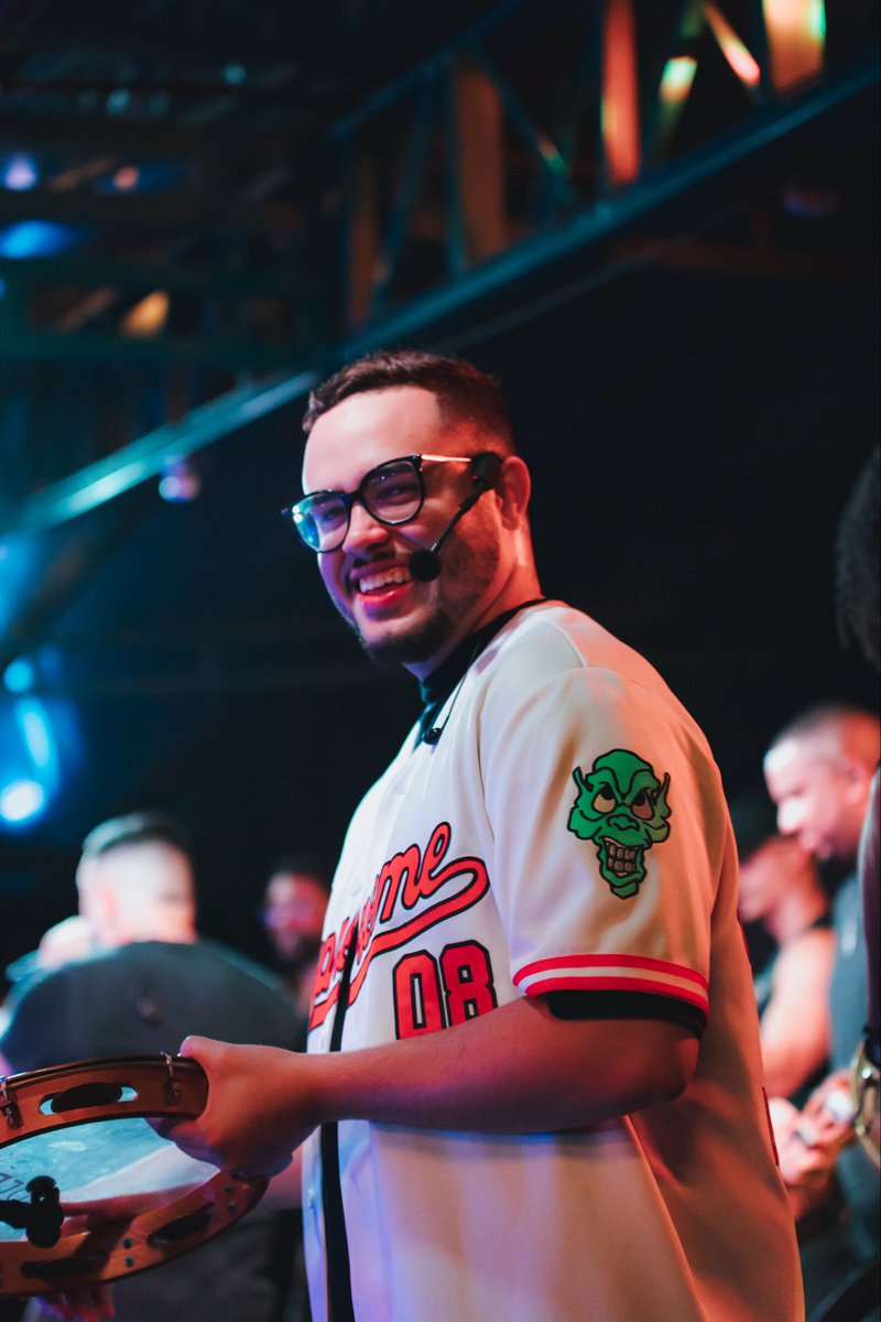 pagodedoadame_'s tweet image. Bom demais voltar a Caza Lagoa de casa cheia e com a galera que a gente ama ❤️ Nosso sábado foi ainda mais especial com vocês e já estamos ansiosos pra voltar!!!

Quem curtiu esse pagode com a gente comenta um 🫶🏼 aqui!!!