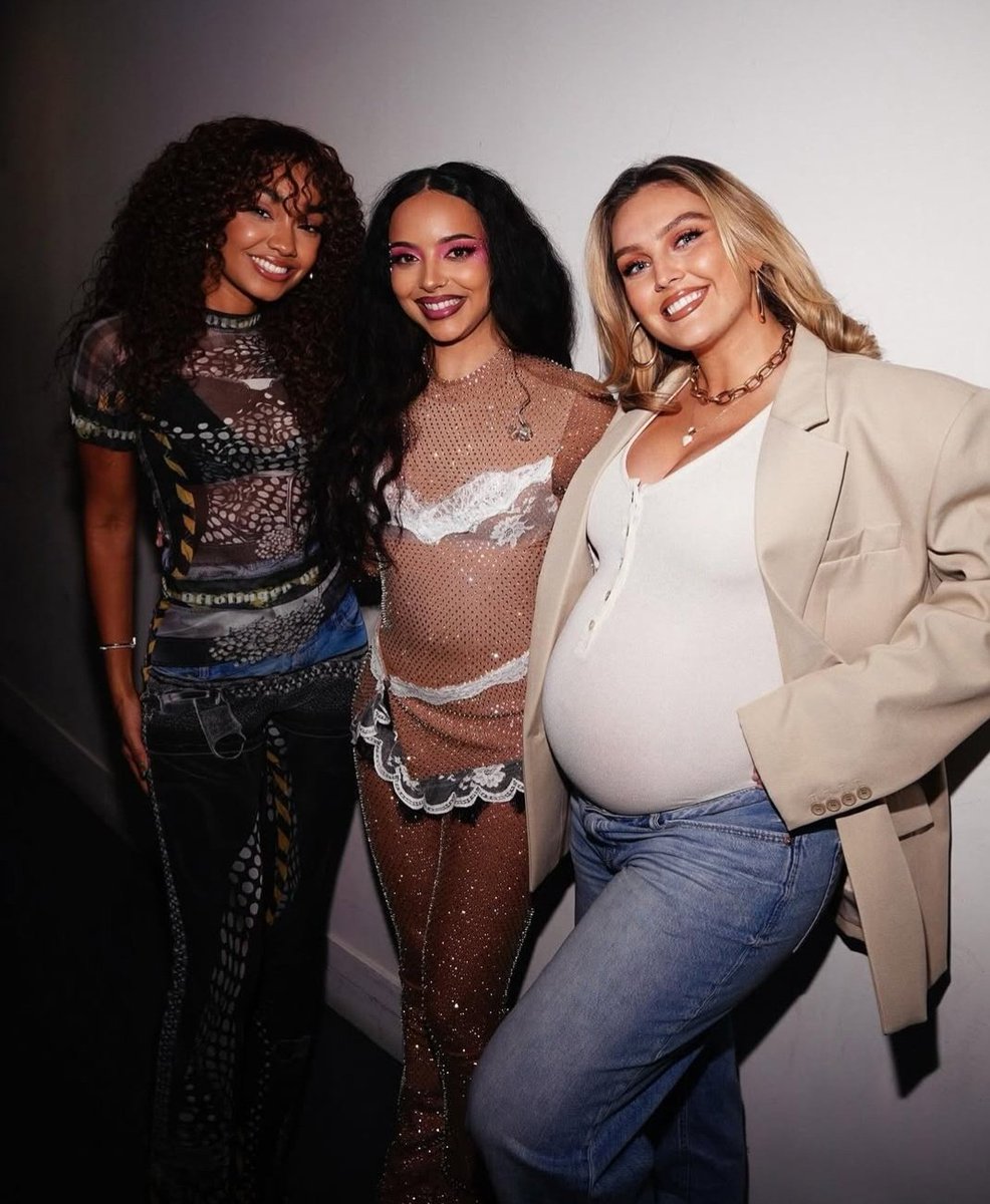 🚨 THE LITTLE MIX REUNION