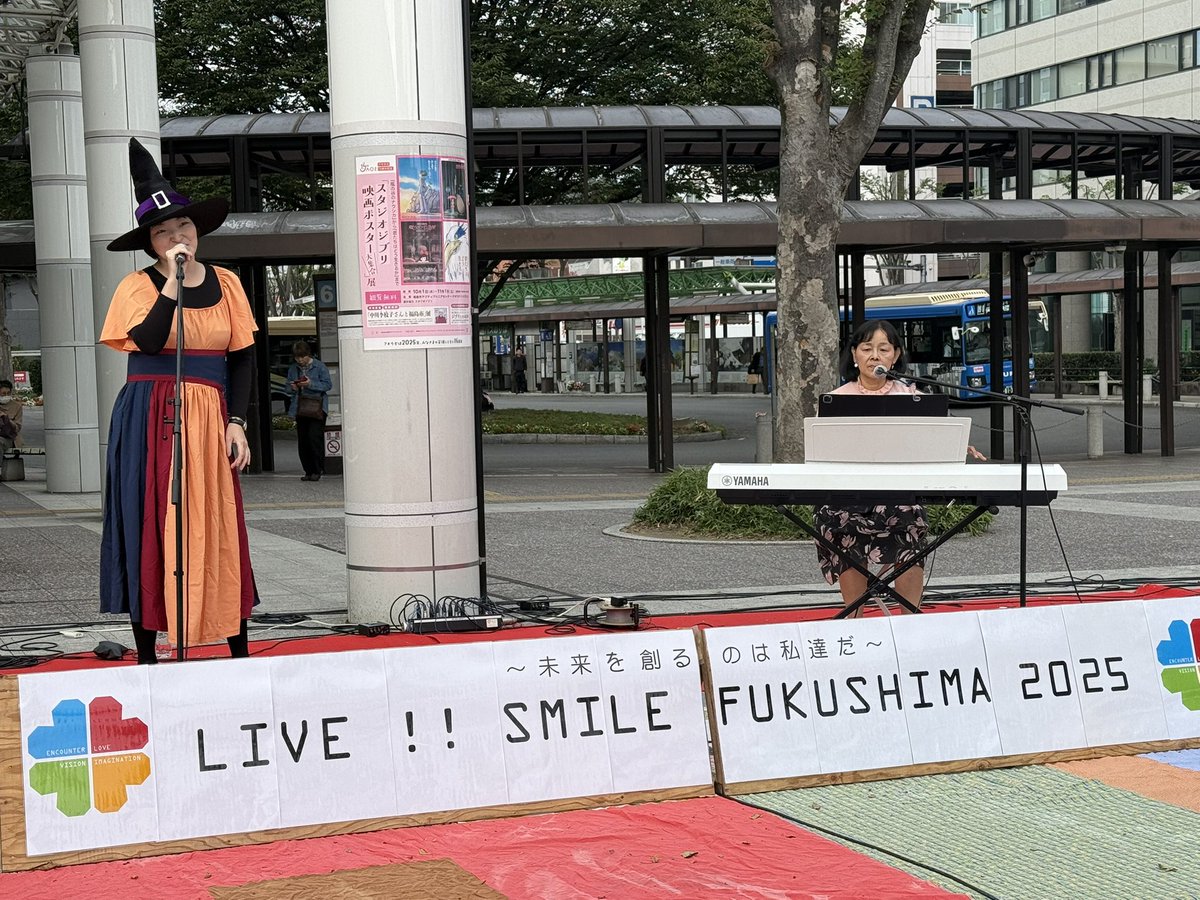 silvertop0217's tweet photo. 10/19『#LIVEスマイルふくしま』4番目は『#NavAtea』女性2人のユニット。『Rindo』さんのミュージカル楽曲はいつ聴いでも、楽しさが伝わってきます。今回はハロウィンコスプレでした。 https://t.co/zfIULisj3v