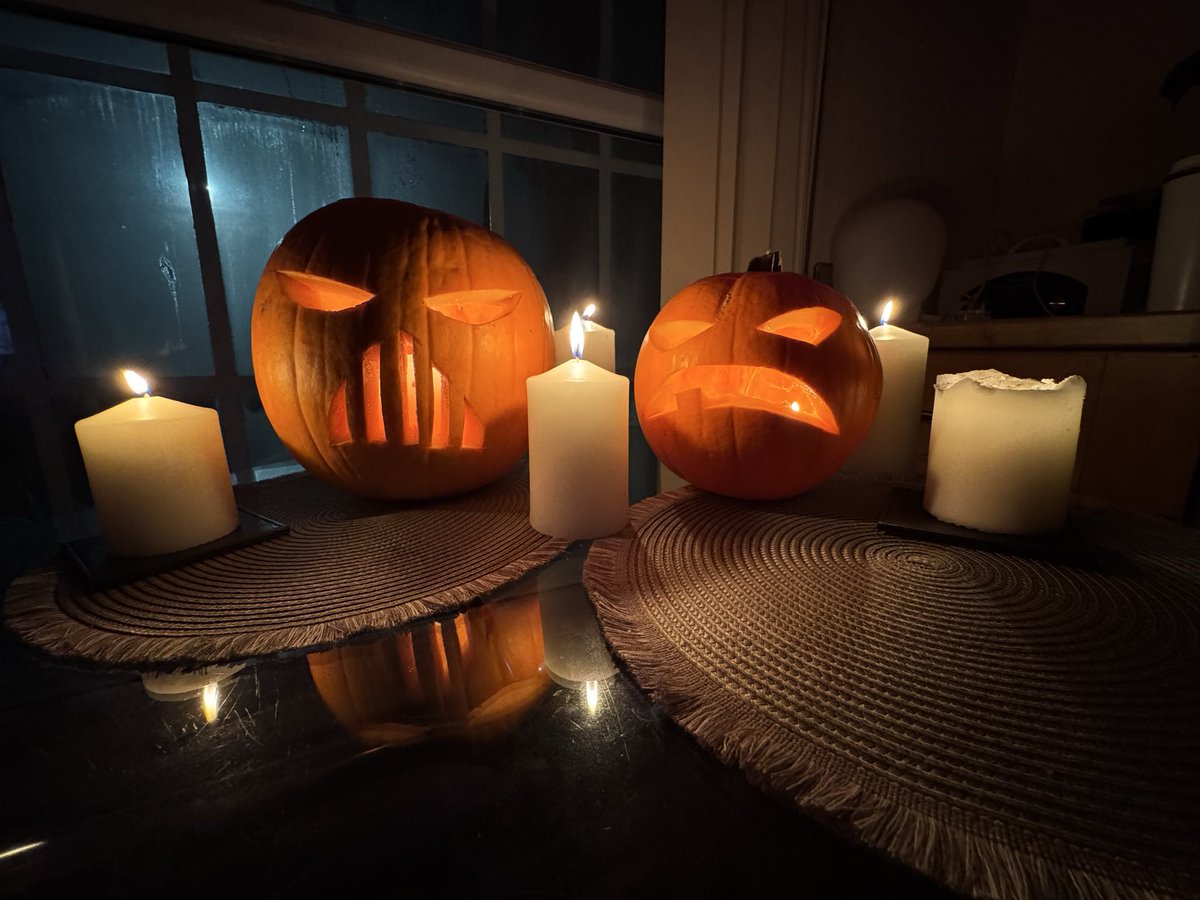More pumpkins for the pumpkin throne🎃💀