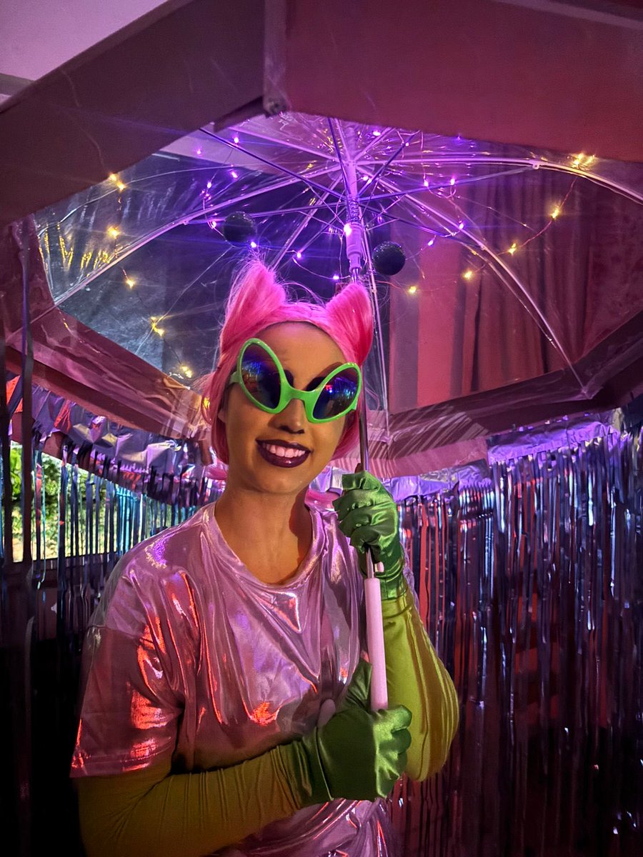 _MandsM's tweet image. Halloween é minha época e eu posso provar: (2024 - 2025)
@thiagotalhadas_  meu duo das loucuras ❤️💚