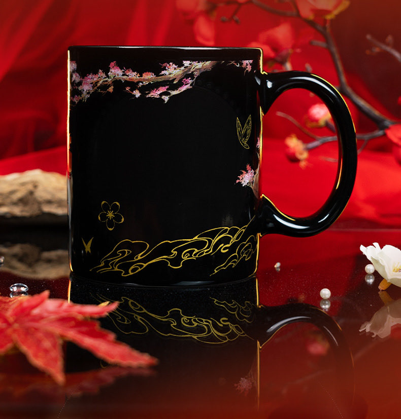 New Products: Heaven Officials Blessing Ceramic Cups, Mugs, Color-Changing Water Cups. After Pouring Hot Water, The Hidden Pattern Will Slowly Reveal Itself.
🛍️：nsmgshop.com
#HeavenOfficialsBlessing #tgcf #HuaCheng #XieLian #天官赐福