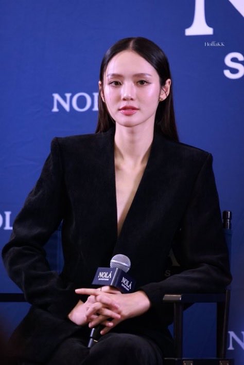 คุณปัญญาพัชร ตากลมสวย หน้าหวานน่ารักเหมือนตุ๊กตามากๆเลยอ่ะ คือเค้าสวยหวานได้ แล้วก็หล่อมากๆได้ด้วยอ่ะ ... ใครจะอยากเป็นแม่กันนะ 😌😌💗✨

#LMlookmhee #LMSY