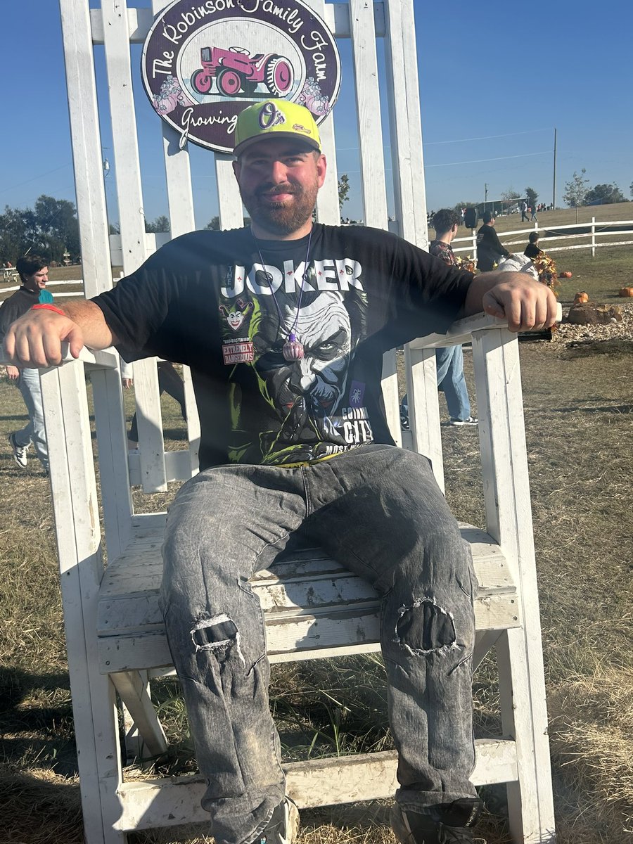 _Big_D_410's tweet image. It’s a Funny World We Live In 🃏🎃🍁#PumpkinPatch #Joker #fall2025