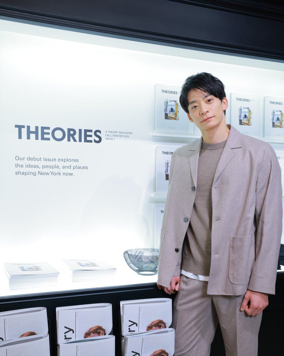 Theory_Japan's tweet photo. オフィシャルマガジン「THEORIES」創刊
セオリー青山店で開催した創刊記念イベントに入江凌介さんが来場

▼動画はこちら
https://t.co/e2figfnVeB

▼THEORIES特設サイト
https://t.co/8F68fWme4i

#入江陵介 https://t.co/7umuyepF14