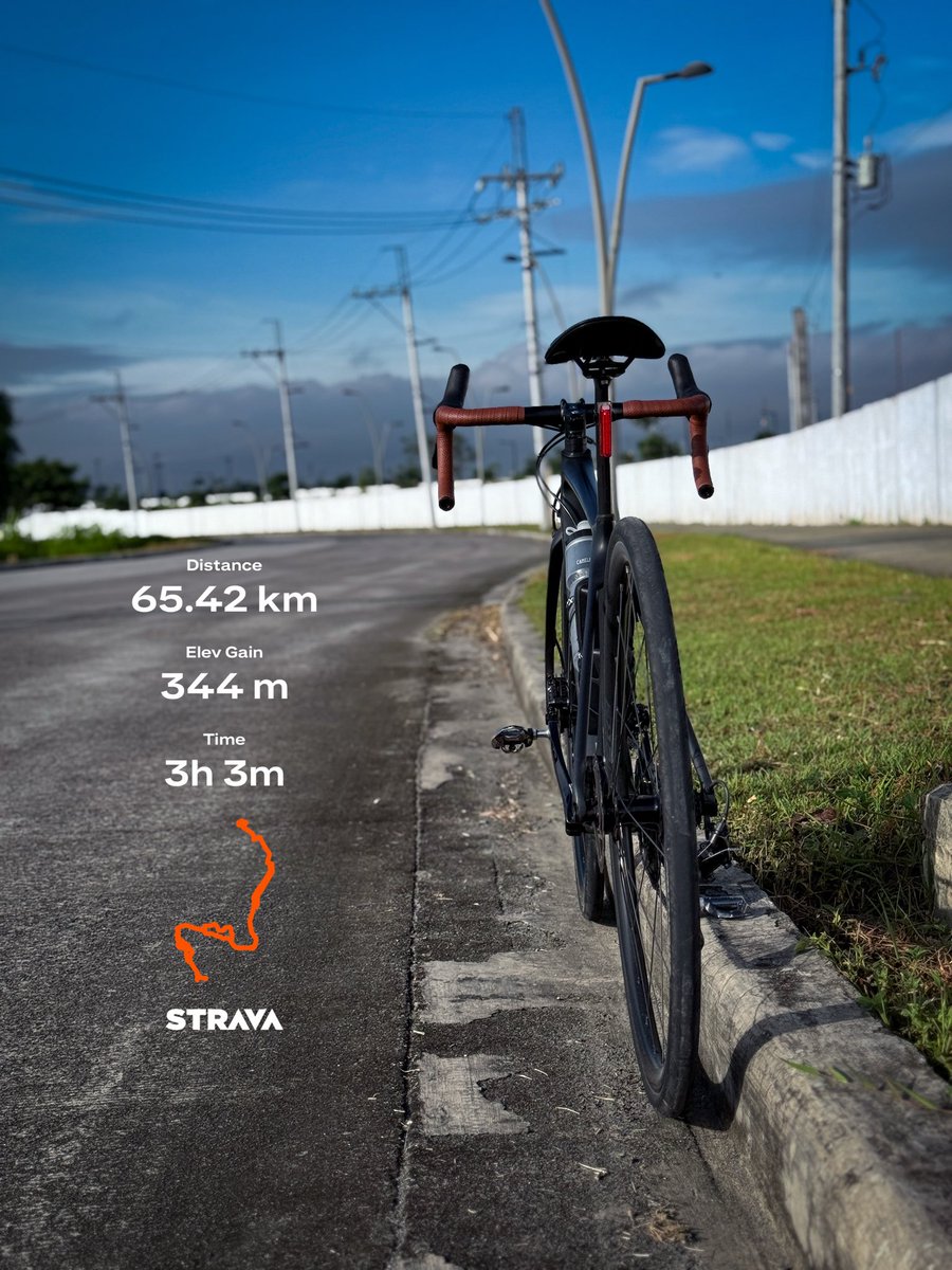 ezligaya's tweet photo. Starting the week with 65kms on the saddle
#bike #bicycle #cycling #cyclinglifestyle #alagangspokes #roadbike #monday #morning https://t.co/7ndDzrCKvc