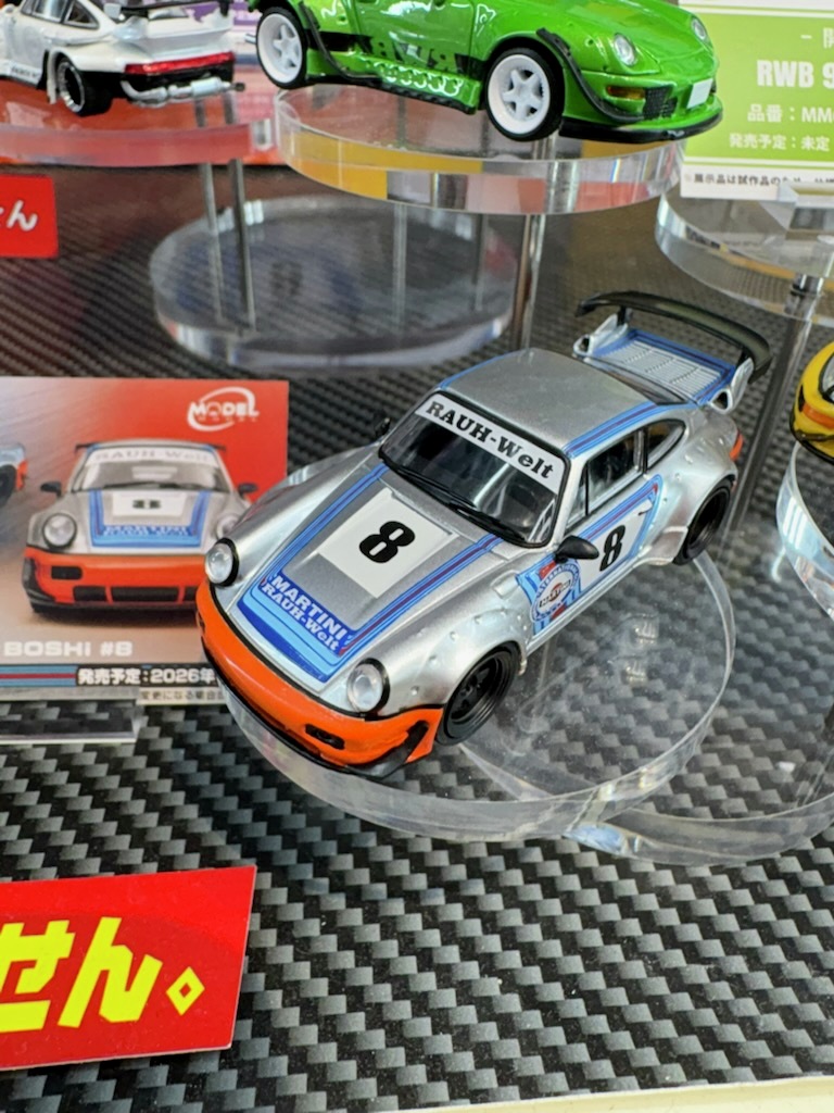 joshin_skl's tweet image. 第63回全日本模型ホビーショーで発表されたばかりの『MODEL　MODEL』の新製品を多数展示しております！今回の注目アイテムは「RWB 964 Ichiban Boshi 」の#8および#7です。18インチホイール、大型リアウイング、M64エンジン、排気系の精密なディテールを忠実に再現！ぜひ、この機会にご確認ください！