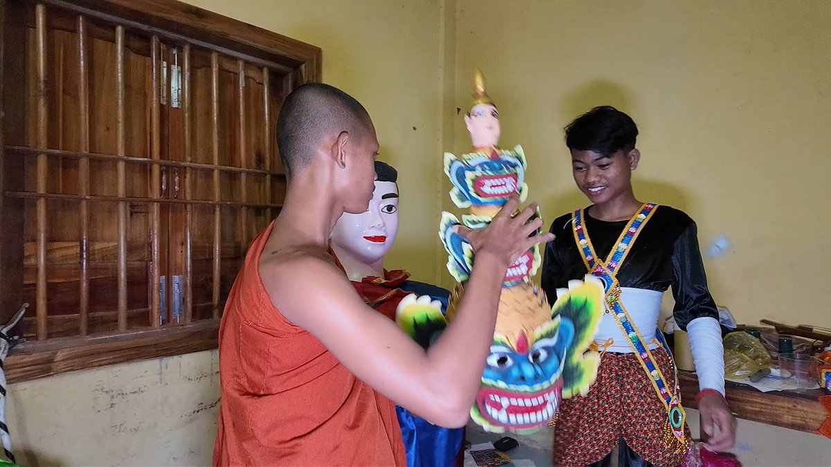 NoiTour56002's tweet photo. The Khmer Chan dance in An Giang is an ancient dance. The dance originates from the epic of Reem Ke – a Khmer epic, similar to the Ramayana of India. There, good is always challenged by evil, but the light of kindness ultimately triumphs.
Photo: Bao Phong
#chandance
#khmer https://t.co/LKCEr5uBrD