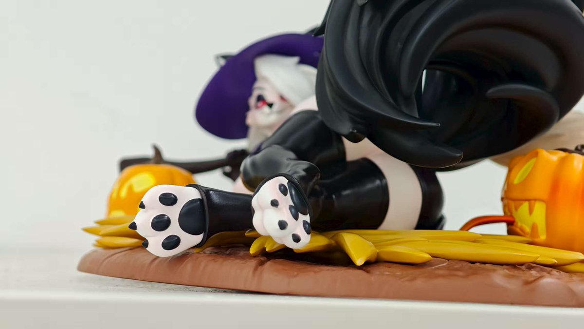 🎉 25% OFF for Halloween campaign specials. 
🐺 The witch Loona figure from Helluva Boss. 
📢 The second batch is now available for pre-order.  
⏲ Est. Completion: 2025 November to December 
   
🛒 furryparty.shop/product/moc-ki…
   
#figure #furry #anthro #yiff #nsfw #furrynsfw #loona
