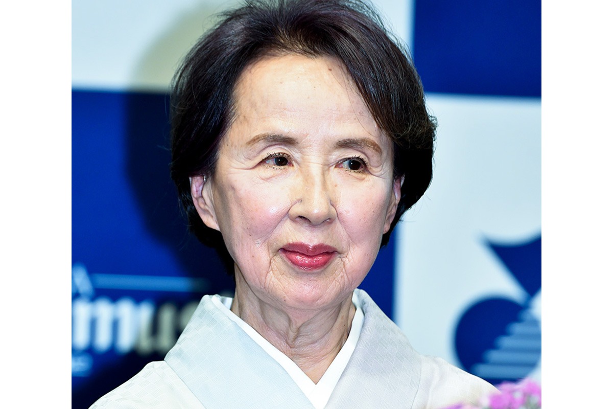 《女優・八千草薫の取り壊された3億円豪邸の今》

「亡き夫との庭を遺してほしい」

医者から余命宣告に死の直前まで奔走した土地の現状
news-postseven.com/archives/20251…
八千草さんが愛し、60年近く住み続けた自宅は取り壊され、跡地には新築の戸建てが3棟建ち並んでいた──。