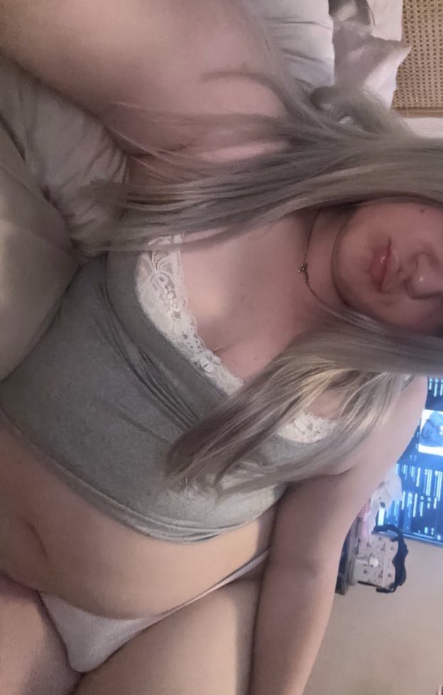 blondie🎀 tweet media