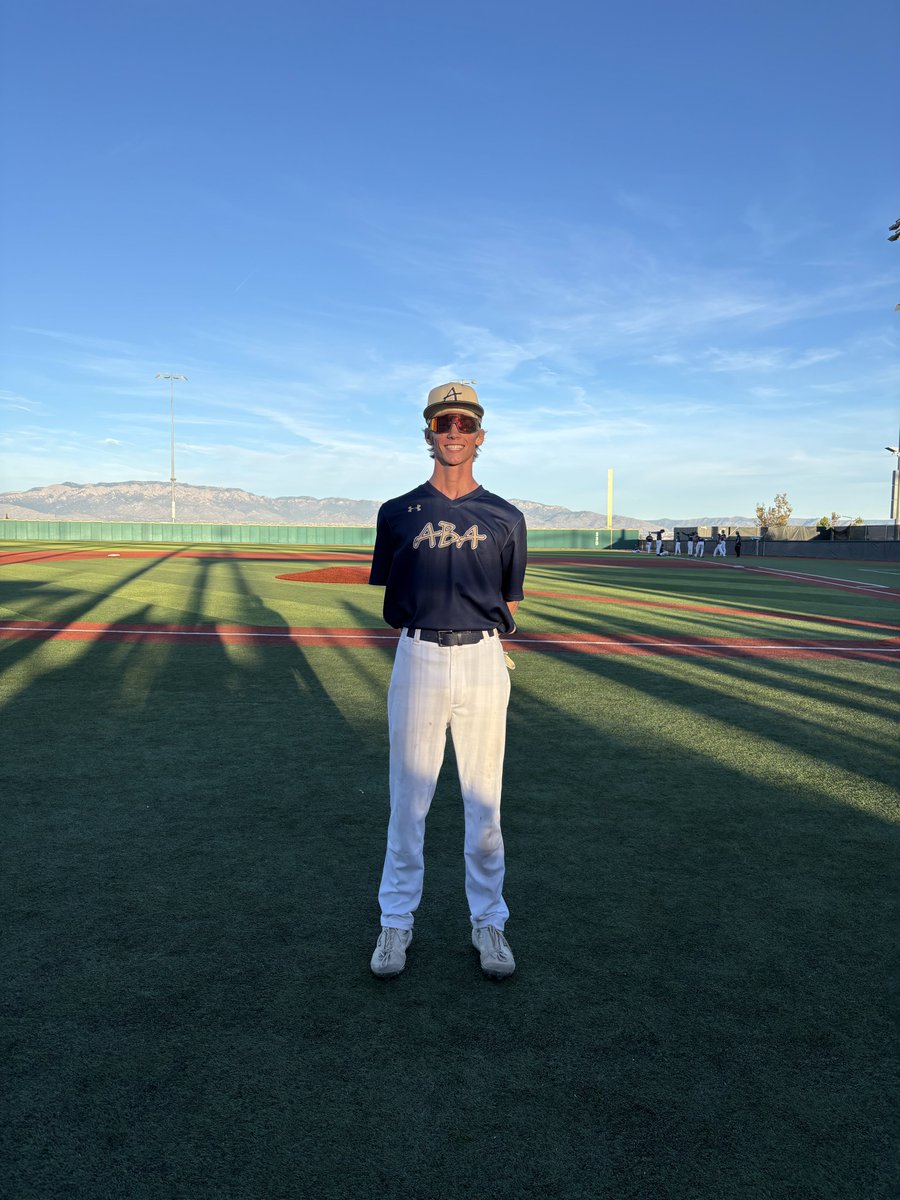 FiveToolNM's tweet image. F: @AbqBaseballAcad 2027 Navy 9, B17 Legends 2
PoG: @logansunstrom 2-3, 3 RBI 
Hitter: @bsbl_chase12 3-3, RBI
