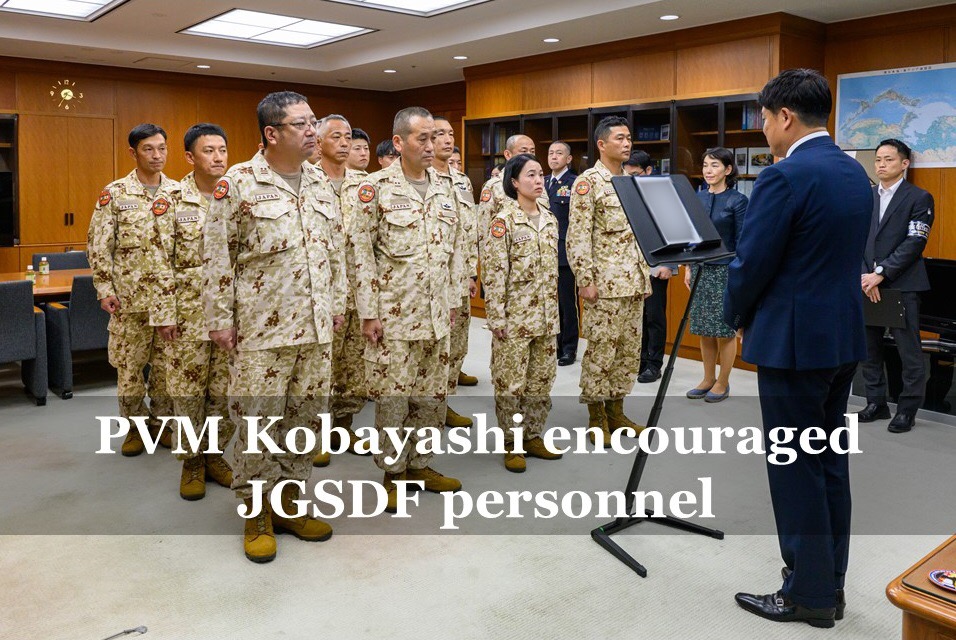 ModJapan_en's tweet image. PVM Kobayashi encouraged JGSDF personnel dispatched to Djibouti for HA/DR (Heavy Engineering Equipment Operation and Maintenance) capacity building project on Oct 17. Through training with ODA-provided equipment we contribute to strengthening disaster response capabilities.