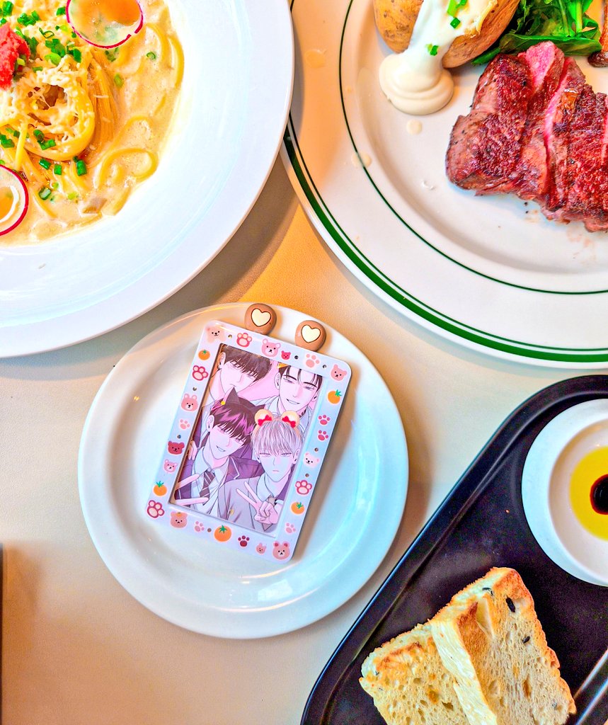 10월 31일 많은 관심 부탁드립니다🙇‍♀️