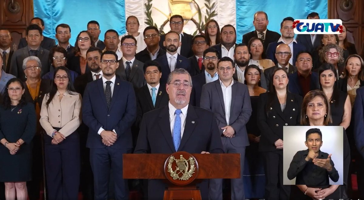 CuaRaul's tweet image. Hoy nos unimos contra quienes desprecian la voluntad popular.

Los golpistas quieren recuperar el poder. Saquear el Estado es la única forma que conocen para enriquecerse. 

El pueblo los rechazó a través de su voto. A nosotros sí nos importa tu voz y la defenderemos.

#NoAlGolpe