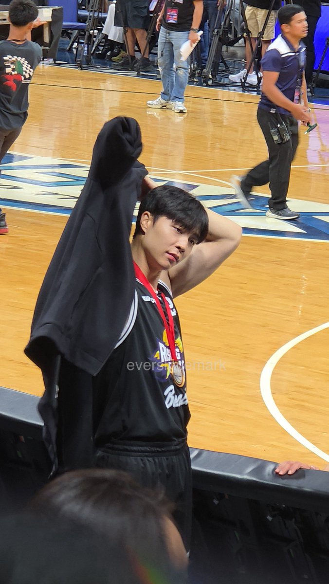 oh damn johnny suh

#DunkItJohnnySuh #BENCHShootOfAsia