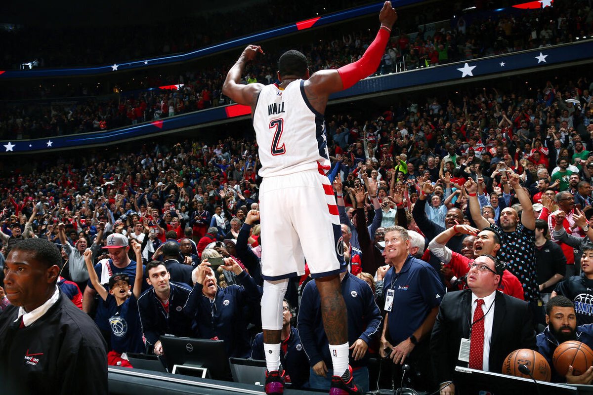 SleeperWizards's tweet image. wasn’t dead when we had a real PG 🤔