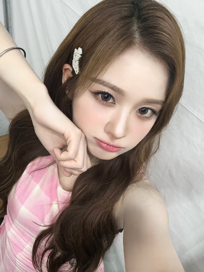 selfolssi ♤ tweet media