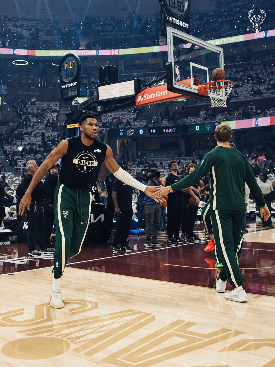 It's time for Bucks basketball!