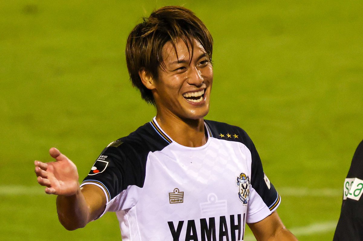 試合後の一輝の笑顔✨ #ジュビロ磐田 #jubilo #川崎一輝