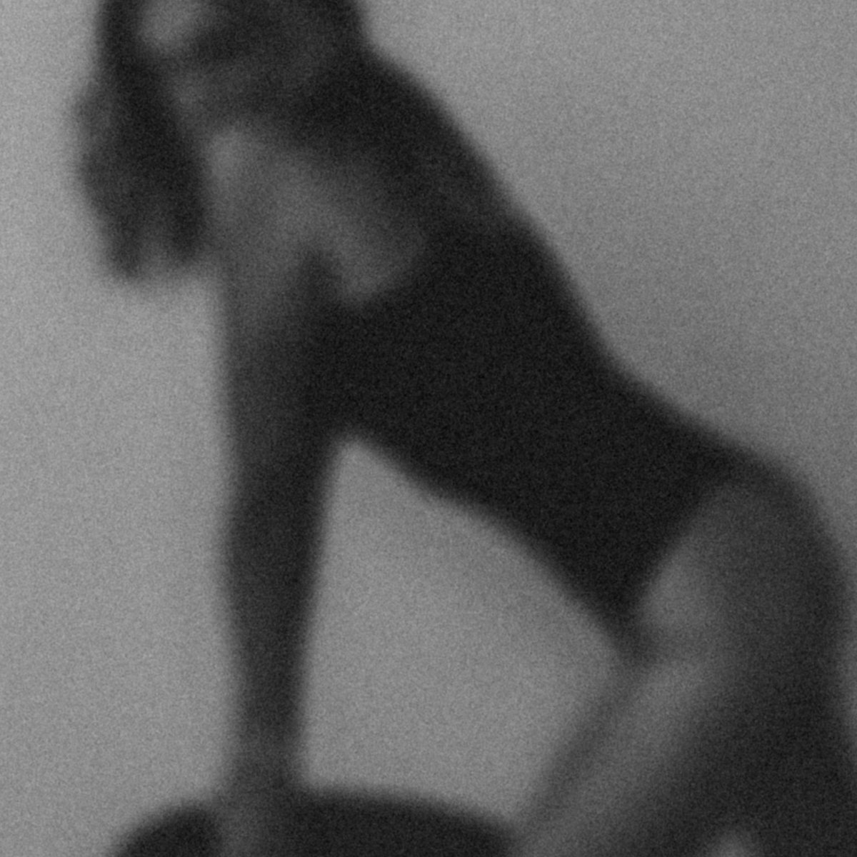 welcome to the miss outlaw era. my new single “i don’t think i’m growing” is out nov 14 🫶🏻

for those who have experienced self-doubt while doing all of the ‘right’ things on paper. the truth is, we are often growing the most when we don’t realize it.

distrokid.com/hyperfollow/ho…