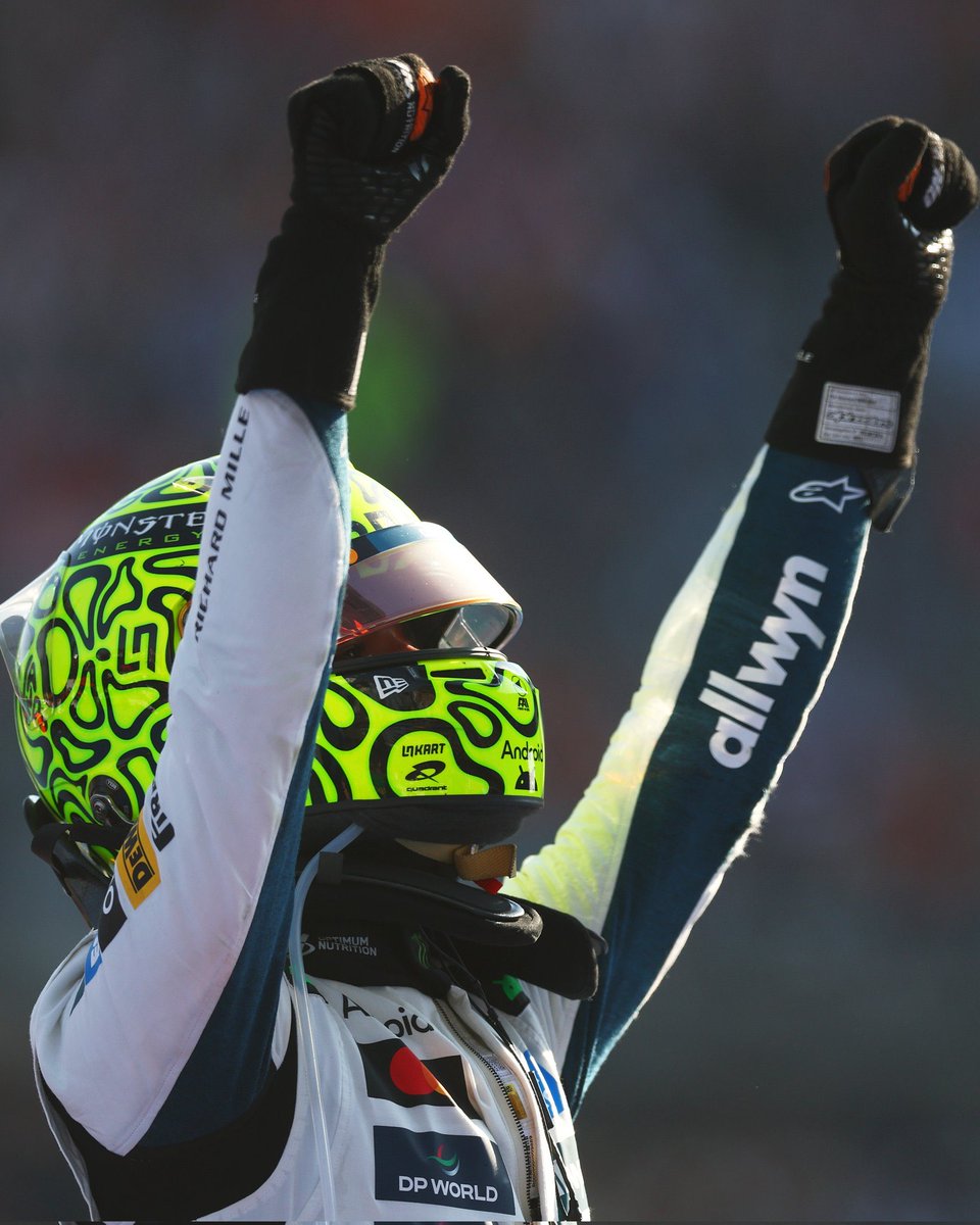 #BELIEV4 <a href="/LN4/">LN⁴</a> <a href="/LandoNorris/">Lando Norris</a> <a href="/McLarenF1/">McLaren</a> #FansLikeNoOther 🧡👍🏆👍🧡