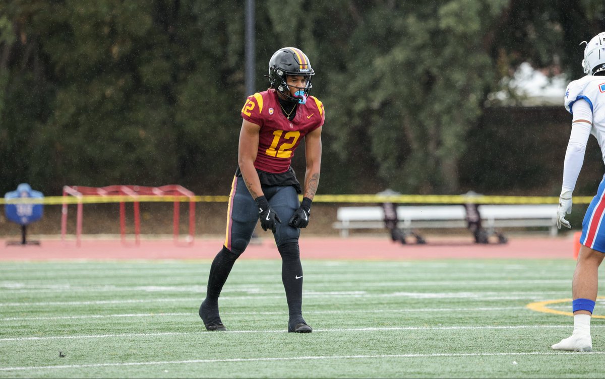 Dhari Young “DEBO” tweet media