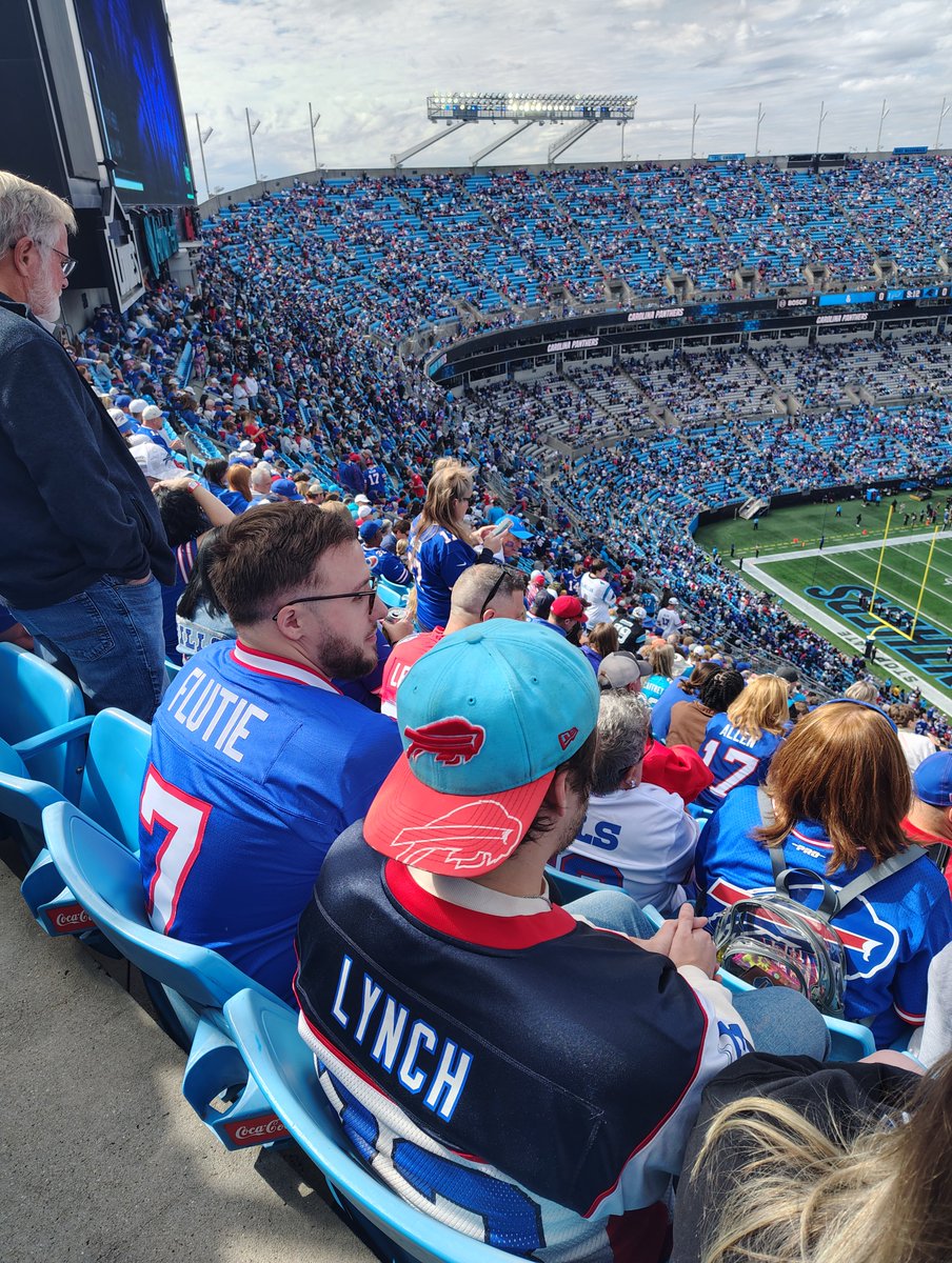 mandeelacroix's tweet photo. @Kimmick86 For real...we walked in and out entirely with Bills Mafia. https://t.co/Z2mF26mZl8