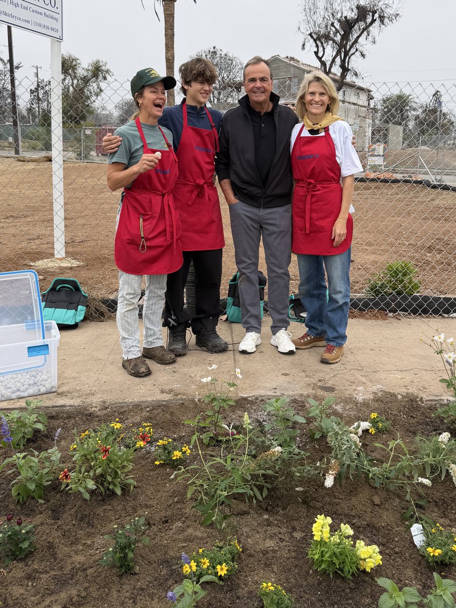 Steadfast LA tweet media