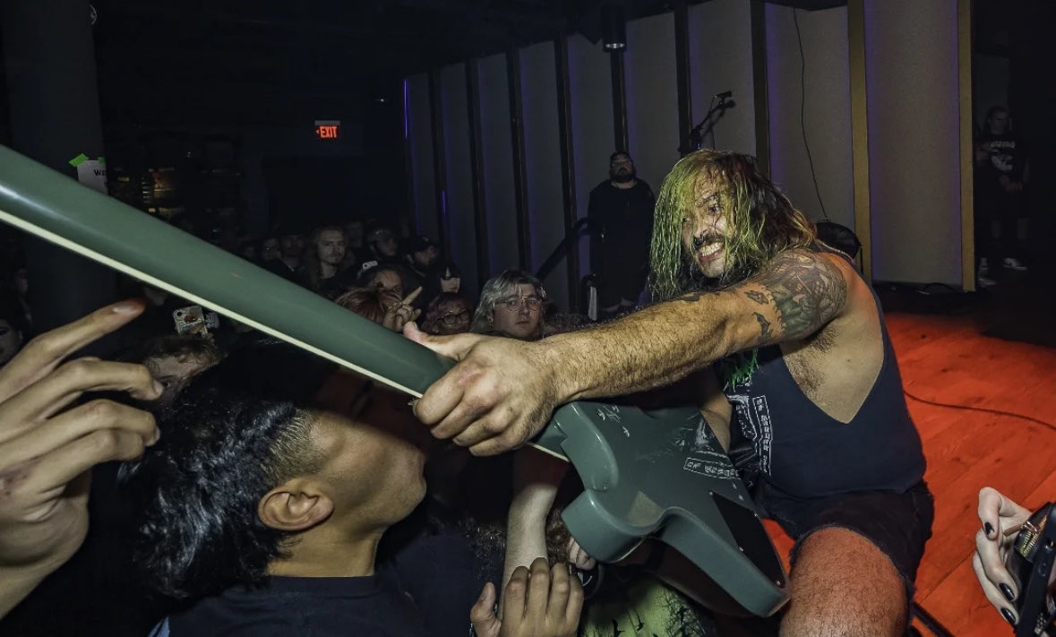 200 STAB WOUNDS (@200stabwounds) on Twitter photo OKLAHOMA CITY COME SLAM WITH US TONIGHT @ BEER CITY
🎟️ 200stabwounds.net OKLAHOMA CITY COME SLAM WITH US TONIGHT @ BEER CITY
🎟️ 200stabwounds.net