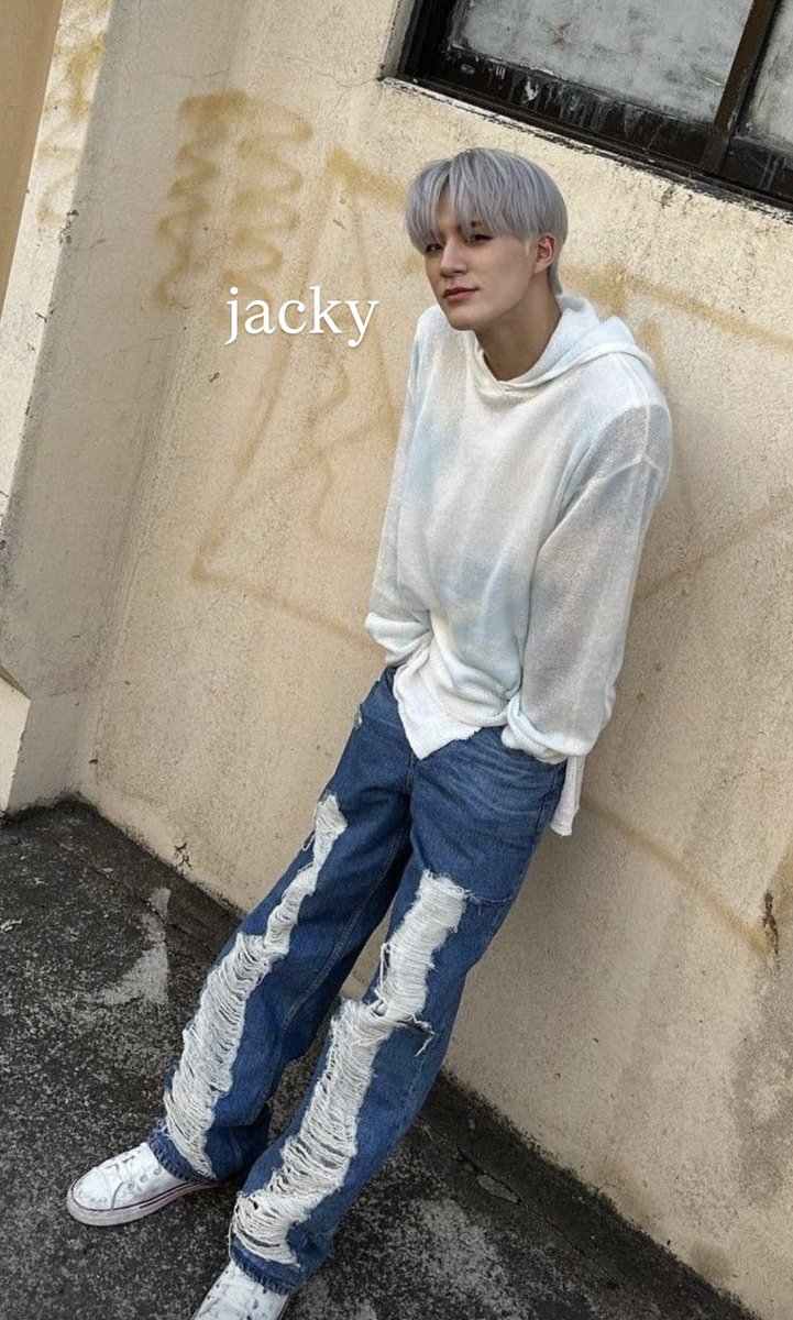 𝐍𝐨𝐜𝐭𝐢𝐬 CLOSEDOWN tweet media