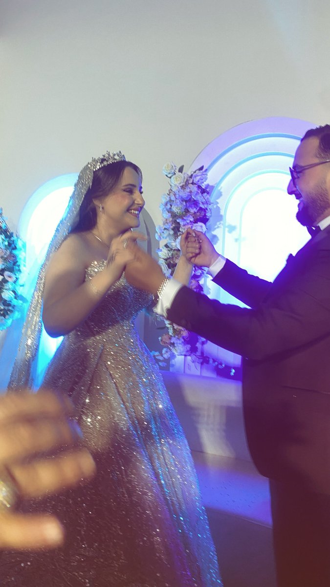 kingsyndy's tweet photo. Ct trop bien i miss that era #eljem #tunisie #mariage https://t.co/iailIACHkj
