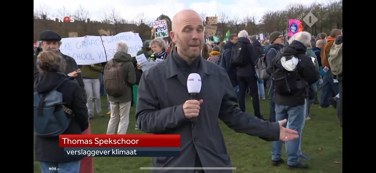 letstalkbio's tweet image. Klimaatverandering raakt alles ! van onze (landbouw)grond tot de zee.
Daarom liep ik mee met de #Klimaatmars 💚 vandaag
Tijd voor échte keuzes: biologisch, biodivers, duurzaam!
#klimaat #duurzamevis #biodiversiteit #biologisch @BioAcademyNL @Goodfish @BionextTweets