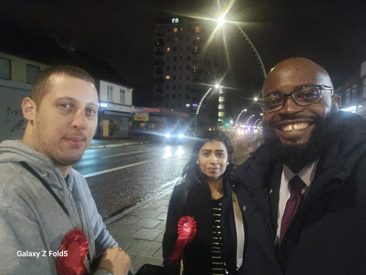 A productive week engaging with our community and local priorities:
🗓️ 23 Oct – Attended the Joint Health Overview Scrutiny Committee at Havering Council, discussing key health issues.
🗓️ 24 Oct – Took part in our CLP meeting following a door-knocking session in Chadwell Heath