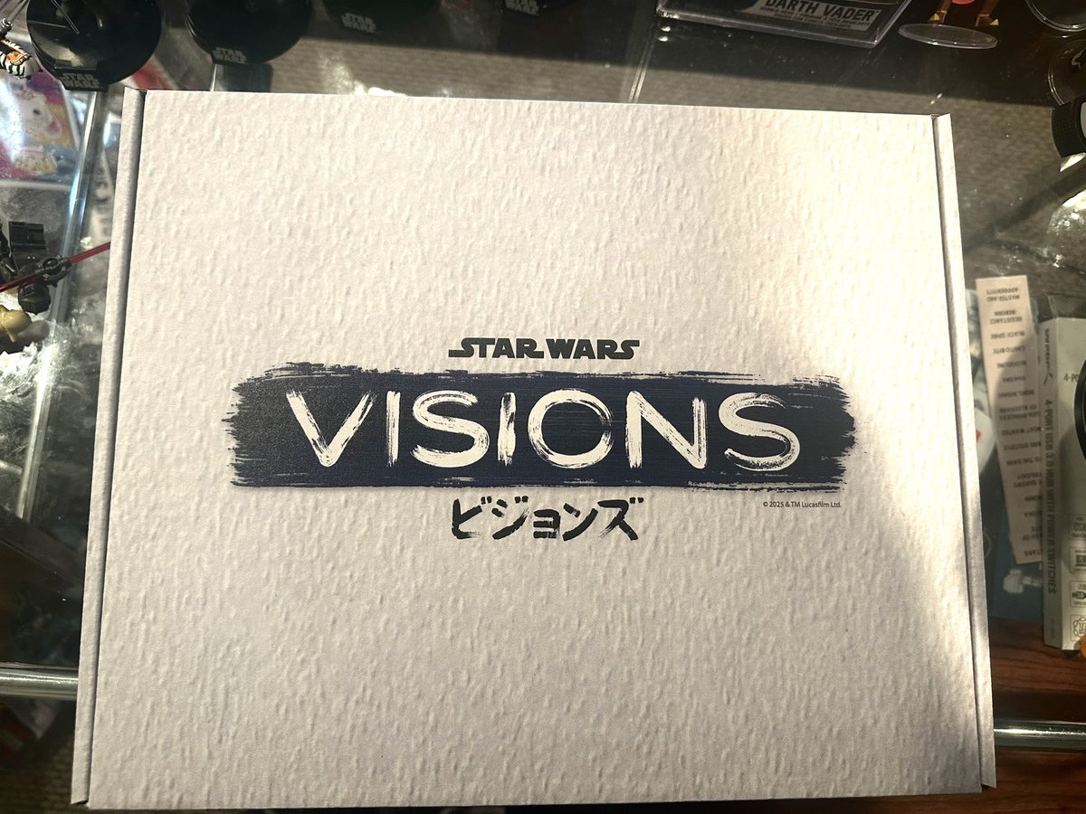 StarlightAndrew's tweet image. What a wonderful surprise to come back from vacation to! Thank you so much to @starwars for the wonderful package! Was stoked for #StarWarsVisions Volume 3 already &amp;amp; now even more so! Gorgeous calligraphy work from @Quiet_Butterfly! This means the absolute world to me!!