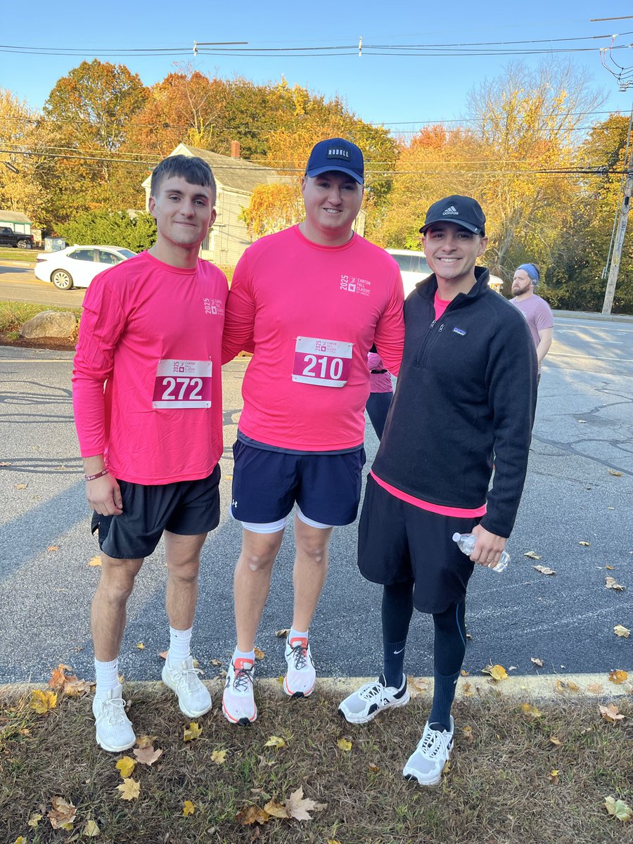 AustinClemente0's tweet photo. First 5k down 8th place first ever run not too bad. Only more to come miss that competitive competition. God did🙏 https://t.co/KQb5nEOGnK
