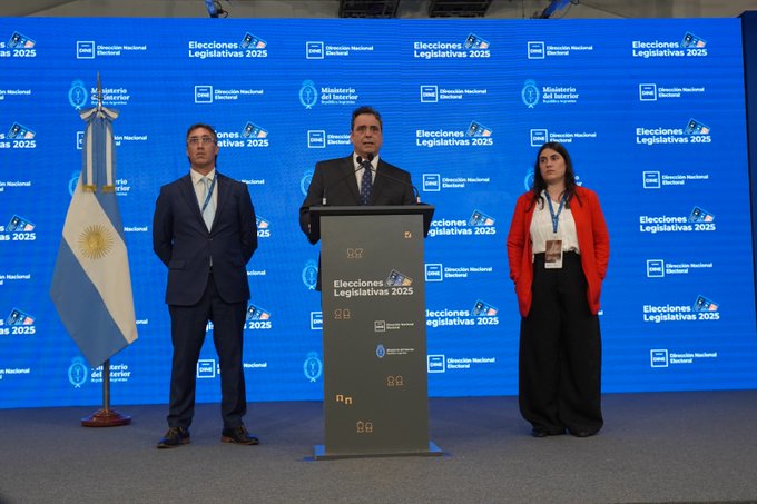 G4OGLlnXAAAbNwp?format=jpg&name=small