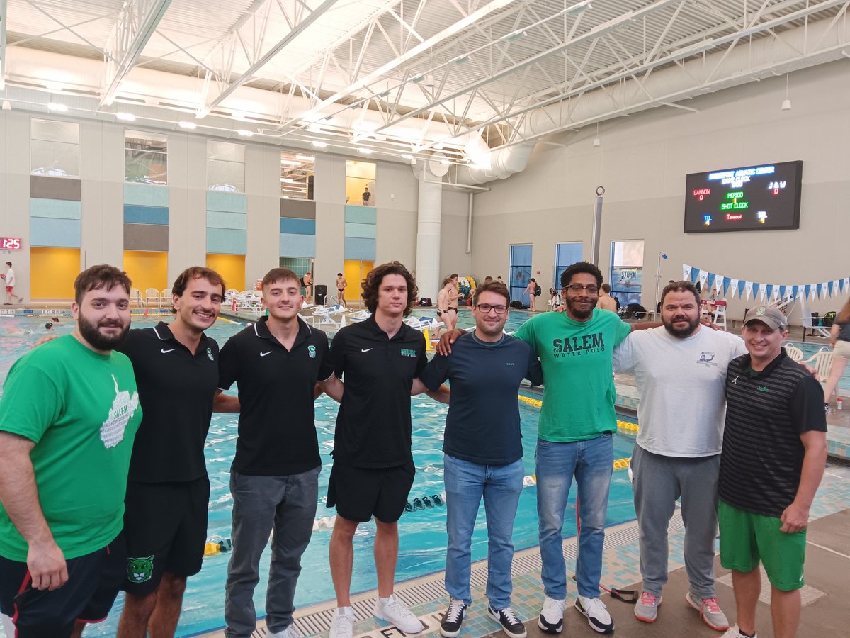 Salem Water Polo (@salemh2o) on Twitter photo Great seeing all these men's water polo alumni at the games this weekend! #Tigers4Life Great seeing all these men's water polo alumni at the games this weekend! #Tigers4Life