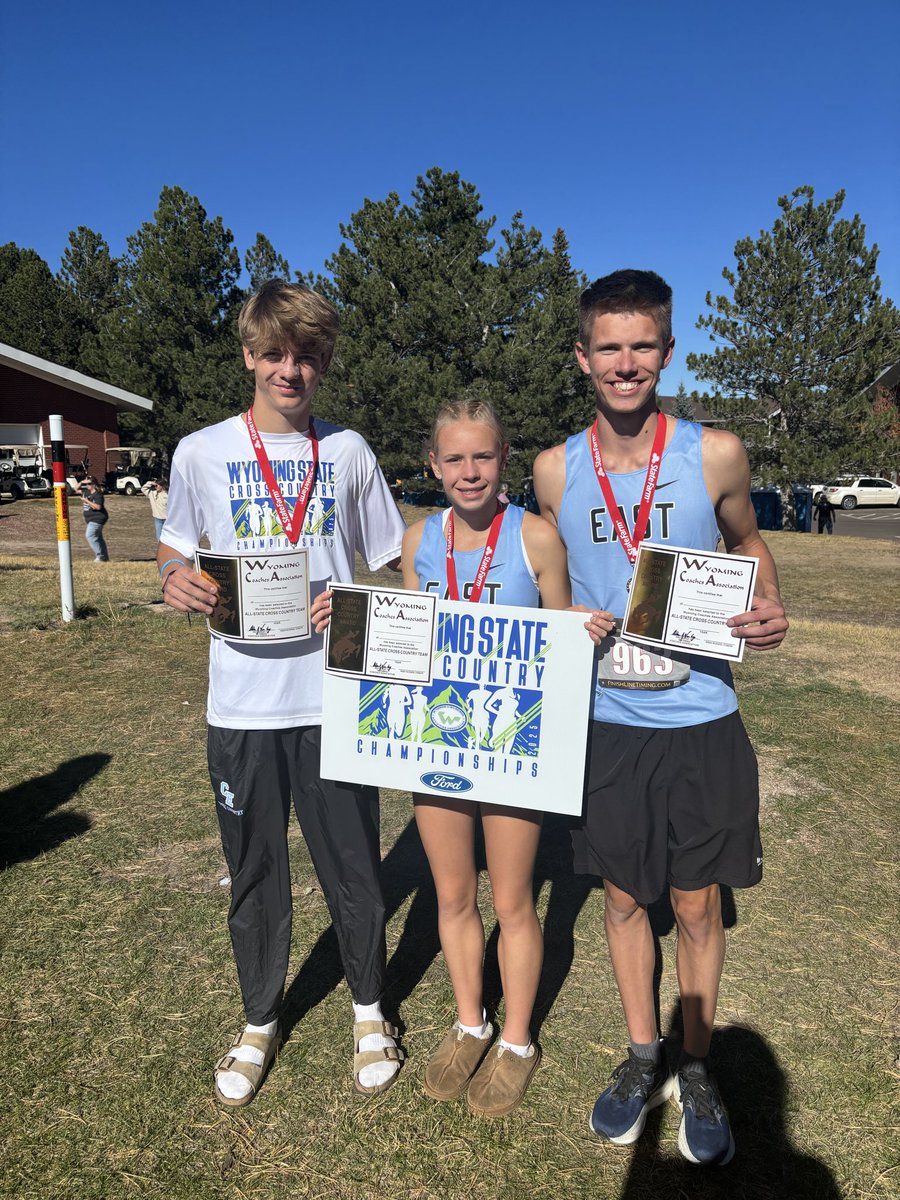 What a finish for Cheyenne East Cross Country! The T-Birds closed out the season with a strong showing at home in Cheyenne — highlighted by a state champion, a state runner up, a 4th place finish and our boys earning the 3rd place team trophy!