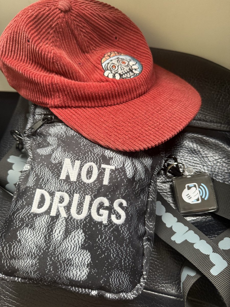 pyra_m1d's tweet image. If we crossed paths this weekend and you tapped to enter to win a @badbadwtf NFT, check your email.
The winner has  been chosen.
Welcome to the club.