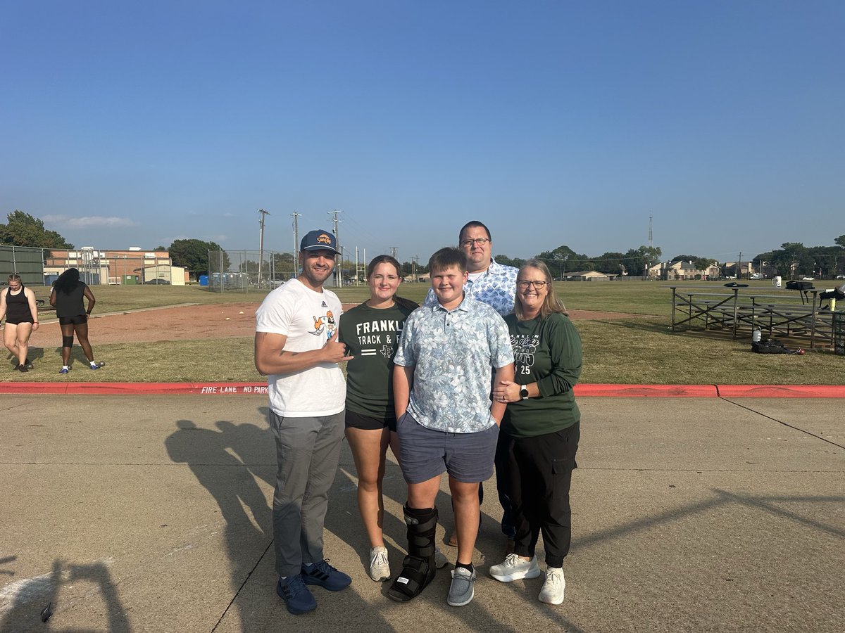 Breeley Lively tweet media