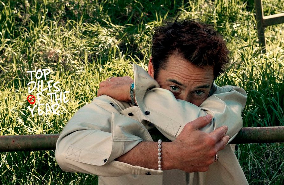 TOP DILFS OF THE YEAR

44 • Robert Downey Jr