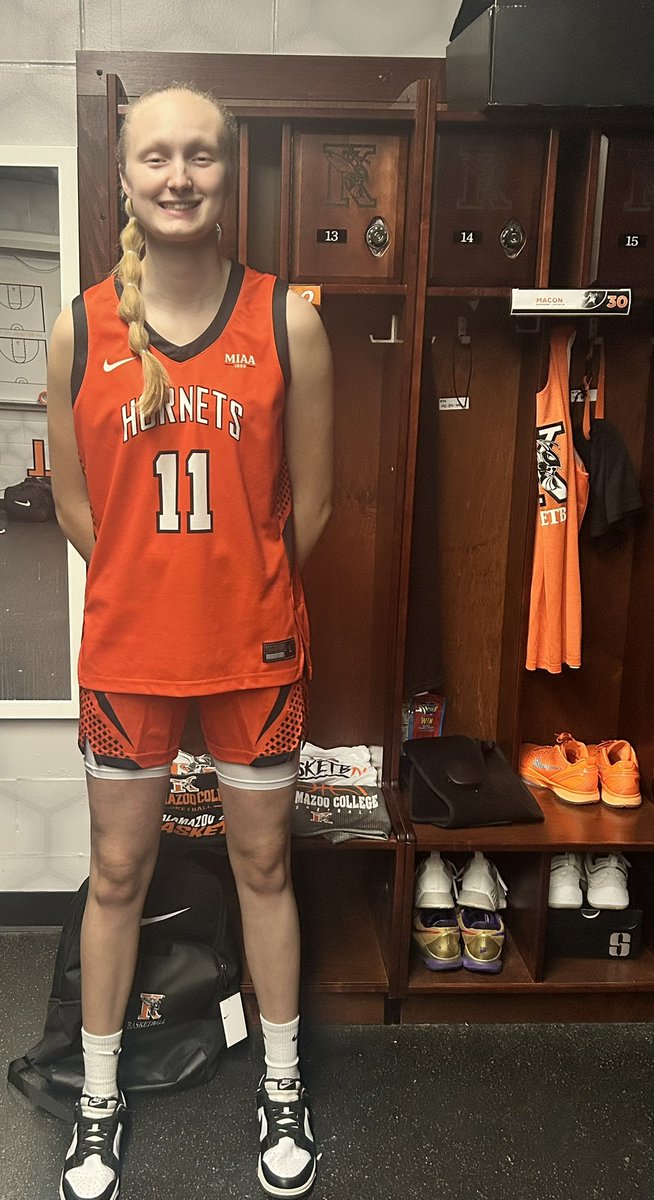 I had a great visit today <a href="/KzooWBball/">Kalamazoo College Women's Basketball</a> ! Thanks <a href="/BballCoachClark/">Ryan Clark</a> and the staff for having me join the team today for the shoot around and scrimmage! 

<a href="/mikemillsnc/">Mike Mills WBB College Recruiting</a> <a href="/IndyOneBays/">Indy One 17U E40</a> <a href="/magee4three/">Dusty Magee</a> <a href="/OneNationJustin/">Justin Hartsough</a> <a href="/DreamMakersShep/">Lisa Shepherd-Stidham</a>