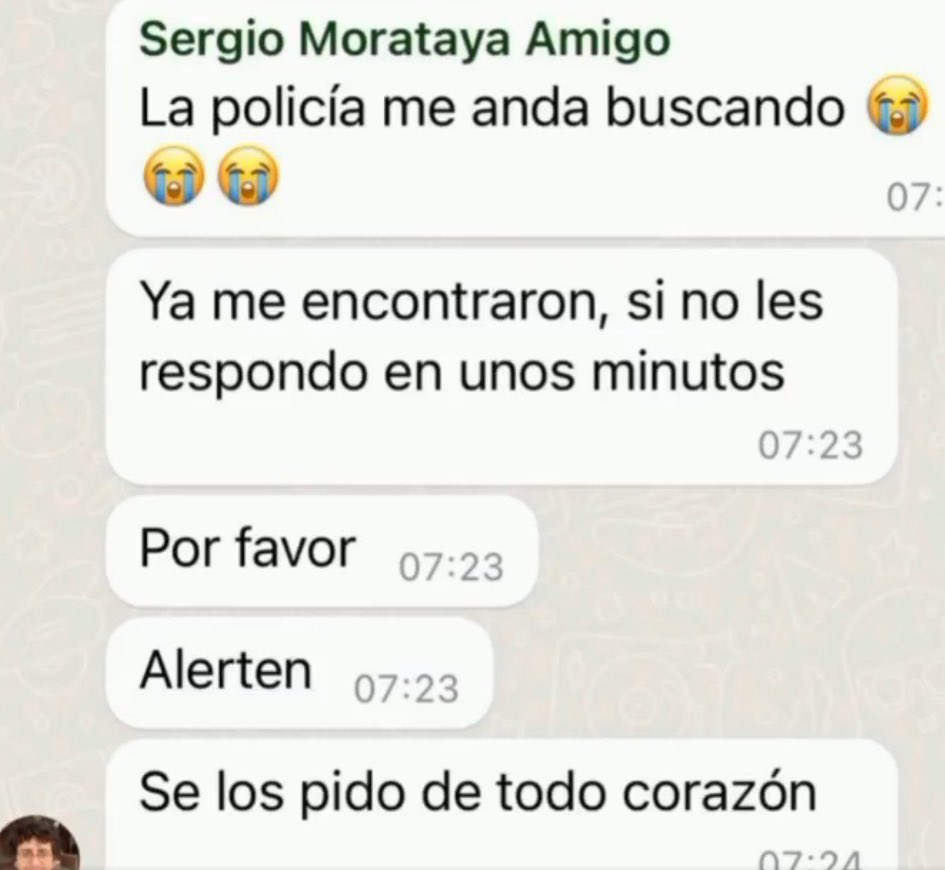 Cosas de la vida: 

El ChimaderoDeConejos pidiendo misericordia ante la ley
—luego se cree muy machito.    👇🏼
