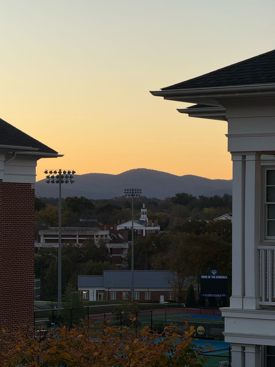 The sun is setting earlier and earlier! #lexpics #lovelexva