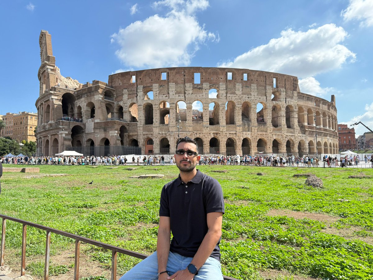 ECM1524's tweet photo. Cada lugar , un momento inolvidable 🇲🇦🇪🇸🇮🇹 https://t.co/czJ7yf590c