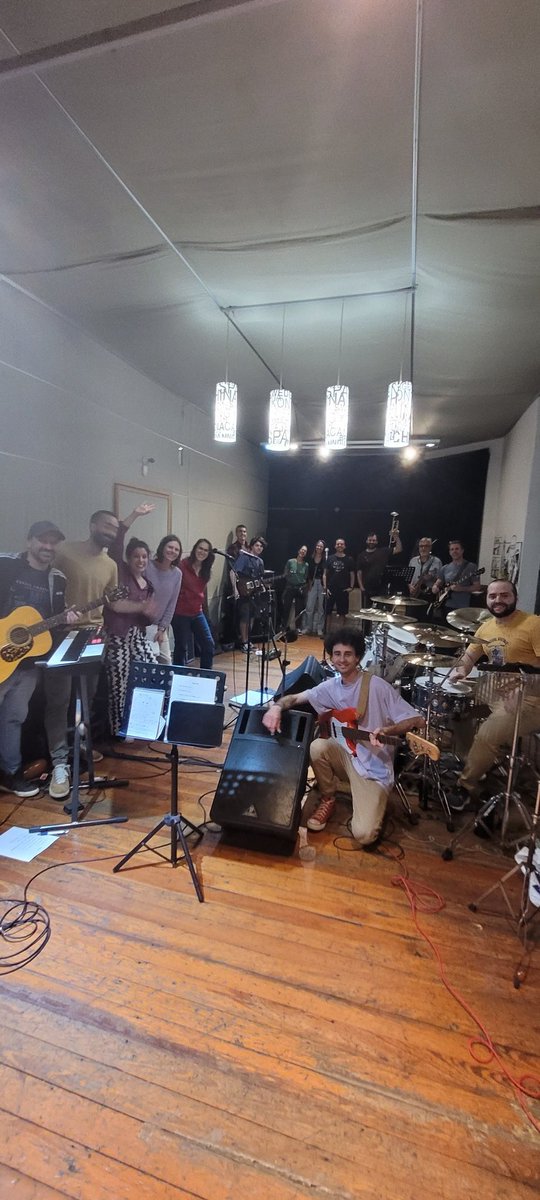¿Tenés entrada para este jueves 30 a las 20h en <a href="/SalaZitarrosa/">Sala Zitarrosa</a>?
La banda de música y divulgación del <a href="/IPMontevideo/">Institut Pasteur Montevideo</a> está ensayando a full🎤🎶🎺🥁🎸Show gratuito!
Vení a sorprenderte con el vínculo entre canciones que conocés y ciencia que se hace en 🇺🇾
🎟
bit.ly/NTP-en-la-Sala…