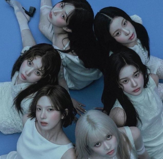 NMXXED's tweet image. In 2022 NMIXX was bullied nonstop by kpop fans just because their music didnt meet standards, it didnt perform well & the girls were made insecure about their skills
Fastforward 2025, their music and talent is widely recognized as some of the best and they just got their 1st RAK