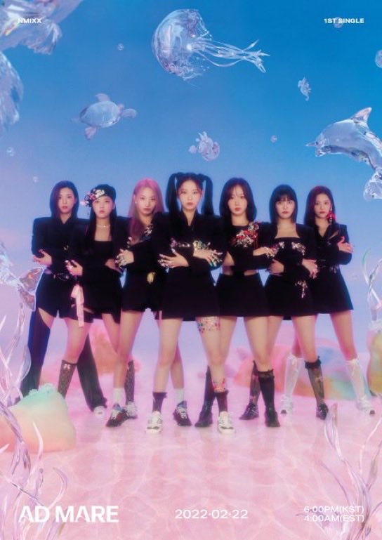 NMXXED's tweet image. In 2022 NMIXX was bullied nonstop by kpop fans just because their music didnt meet standards, it didnt perform well & the girls were made insecure about their skills
Fastforward 2025, their music and talent is widely recognized as some of the best and they just got their 1st RAK