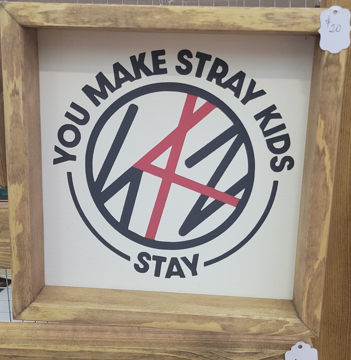 My sister makes custom wood frames. We decided to do some kpop ones and they turned out so cute!

Lmk if you ever want one for your favorite group!

#skz #straykids #stays #kpop #woodsigns #DigitalArtist
